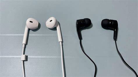 different types of earbuds cables