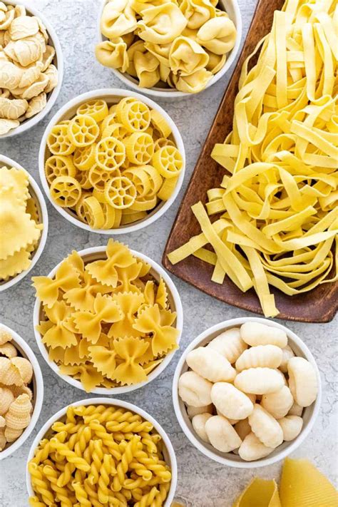 different types of pastas noodles