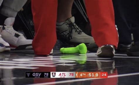 dildo thrown on court