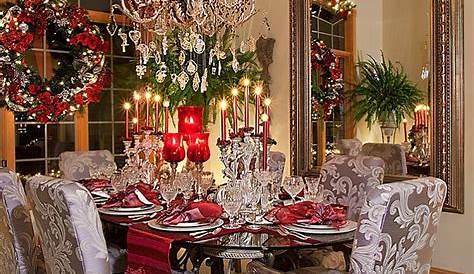 21 Christmas Dining Room Decorating Ideas with Festive Flair!