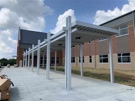 Dining Fork Valley Metals