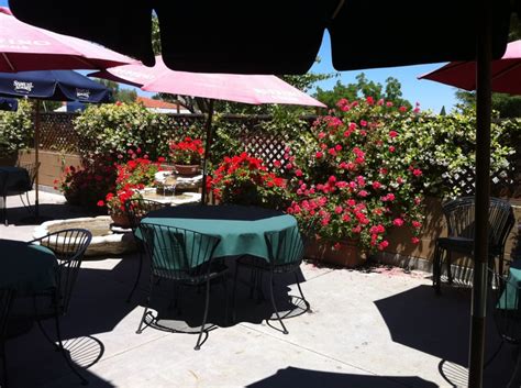 Indulge in Gilroy's Culinary Paradise: Discover the Best Dining Experiences