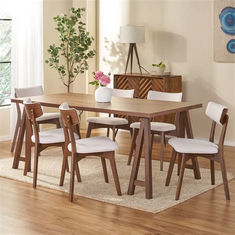 Dining Table Affordable