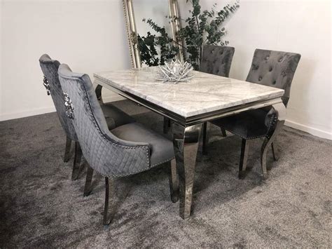 Dining Table And 4 Knocker Chairs