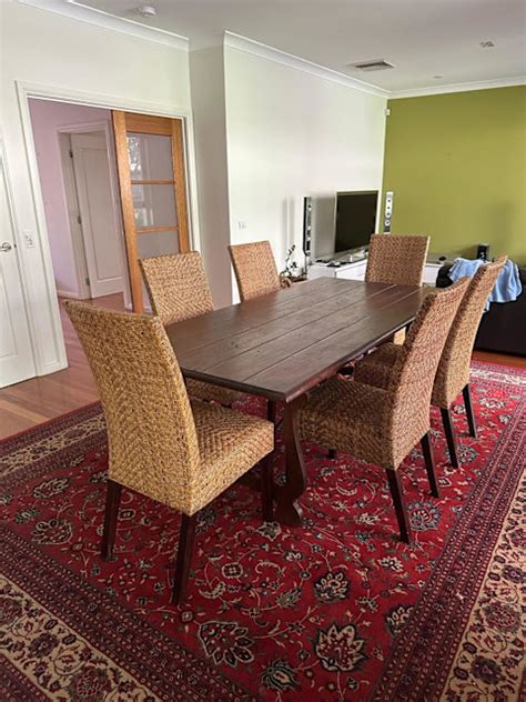 Dining Table Set In Gumtree