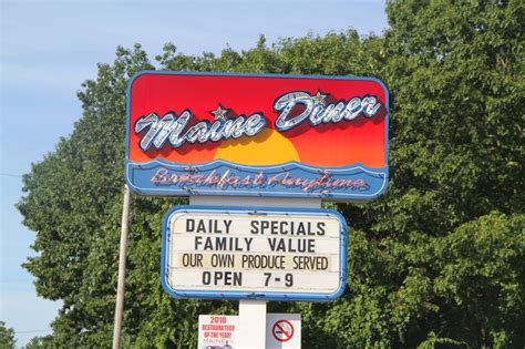 Discover the Culinary Treasures of Maine: Dining Wells' Gourmet Delights