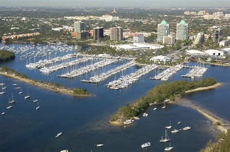 Discover Unmatched Dining at Dinner Key Marina Florida