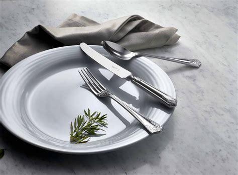 Dinnerware With Example
