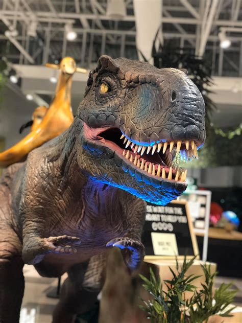 Dinosaurs Are Invading This Louisiana Town And You Won't Want To Miss It
