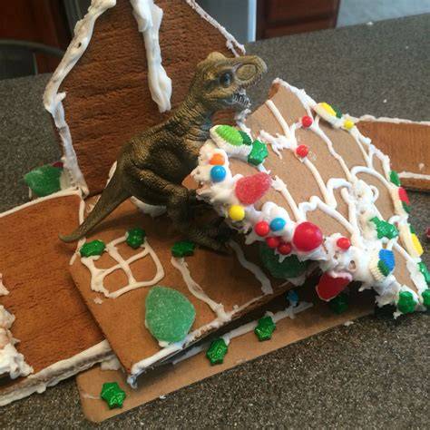 If your gingerbread house fails… Just add a dinosaur lol.nu