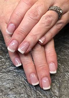 Dip Powder Nails French Tip: Achieve A Classic And Elegant Look