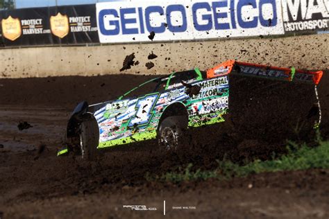 dirt track racing backgrounds