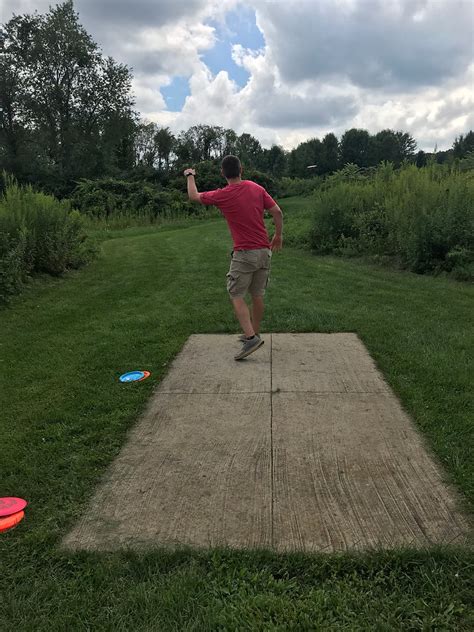 Disc Golf Throwing Far