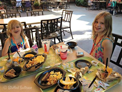 discovery cove food reviews