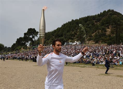 Discuss About Olympic Flame
