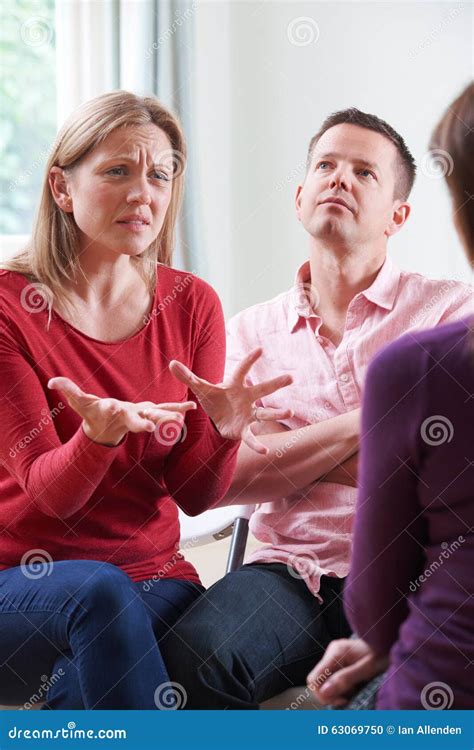 Discussing Relationship Problems With Partner