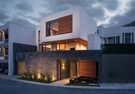 Diseño casa moderna de un piso Construye Hogar