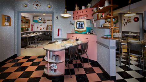 disney world 50s prime time cafe