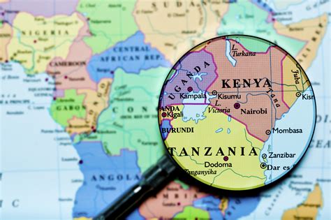 distance from kenya to tanzania