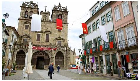 Braga, beautiful city, famous for its religious heritage. | GENUINE