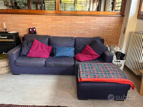 Divano Confalone Usato