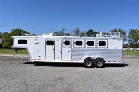 dixie mule company horse trailers
