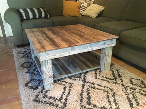 Reclaimed Wood Coffee Table DIY