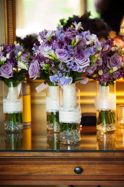DIY Wedding Centerpieces with Flowers (That Glow!) DIY Candy