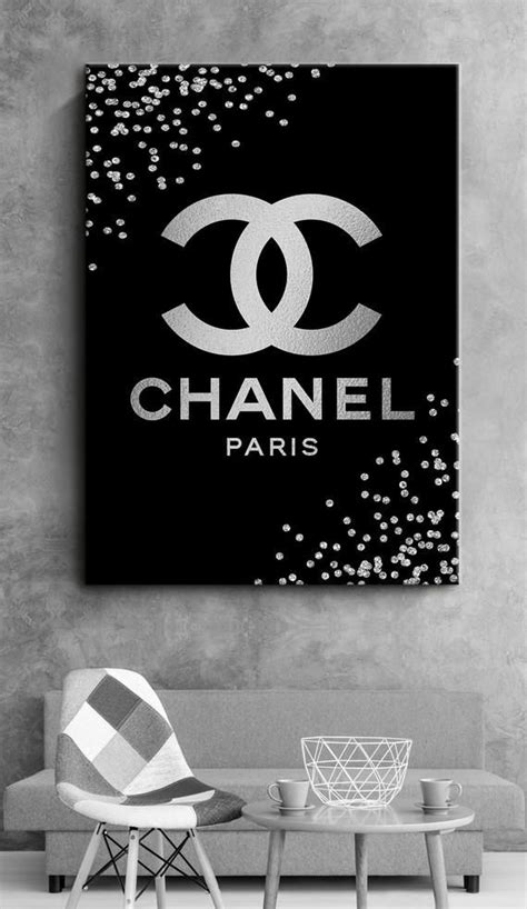 diy chanel wall decor