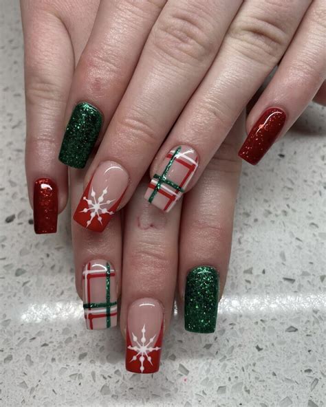 Diy Christmas Nails Simple