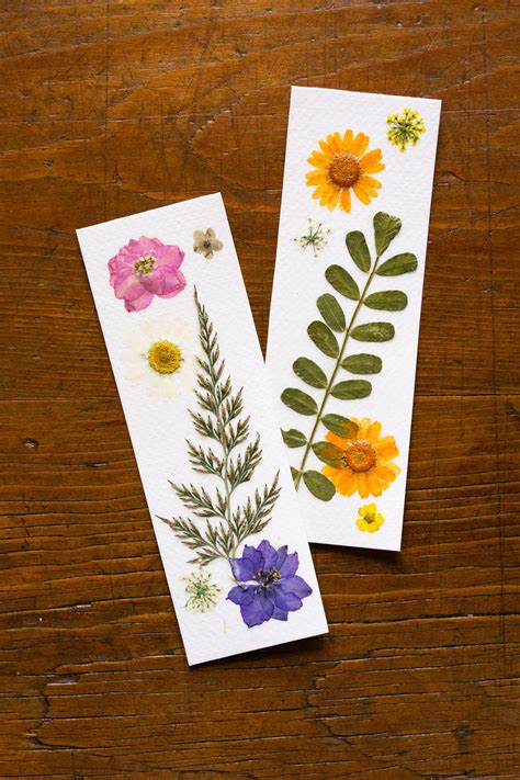 diy flower bookmark
