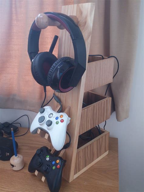 Diy Headphone And Controller Stand