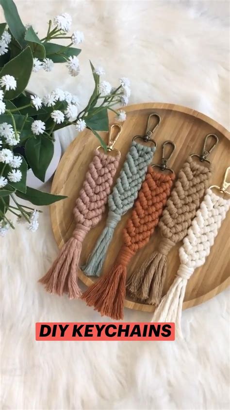 Diy Keychains With Yarn