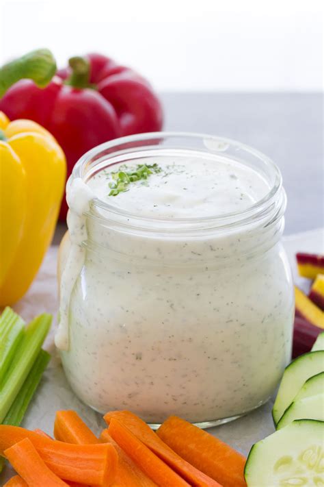 Easy Homemade Ranch Dressing Recipe (Only 28 Calories)