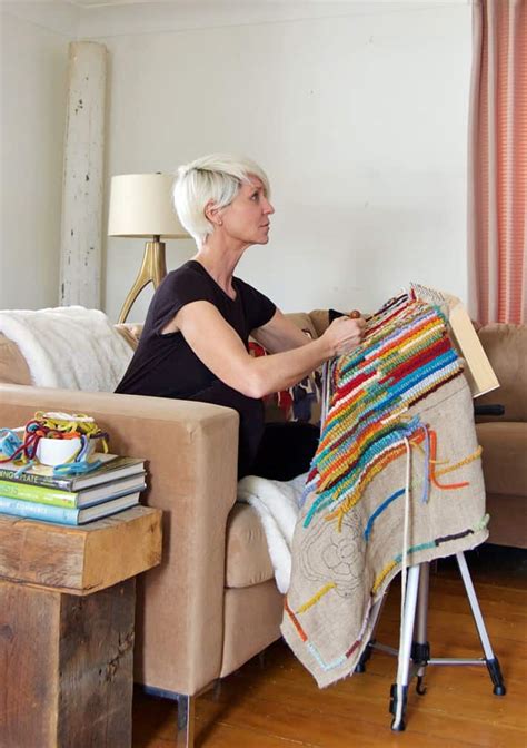 Diy Rug Hooking Stand