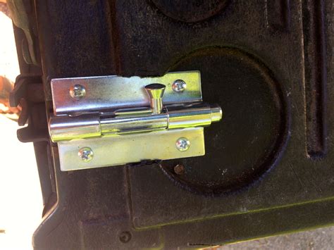 Diy Tailgate Lock