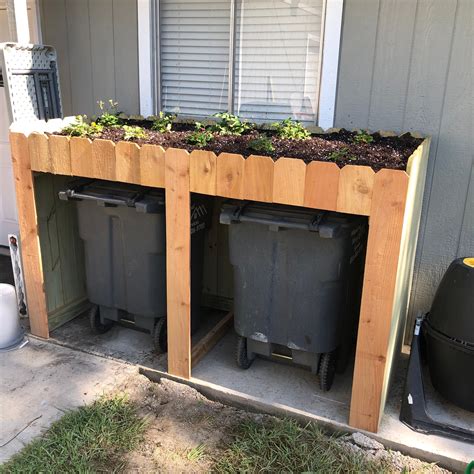 diy trash bin enclosure