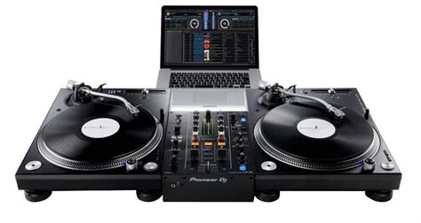 Dj With Digital Turntable