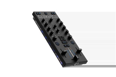 Native Instruments Traktor Kontrol S4 MK3 « DJController