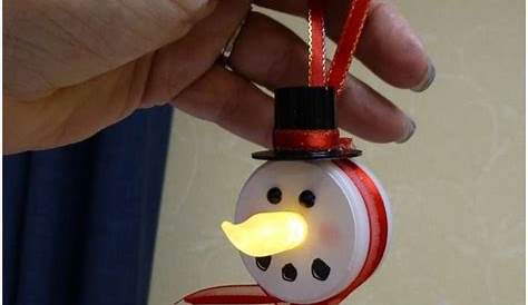 Do It Yourself Christmas Lighting Ideas 13 Lighted Decorations That You Can