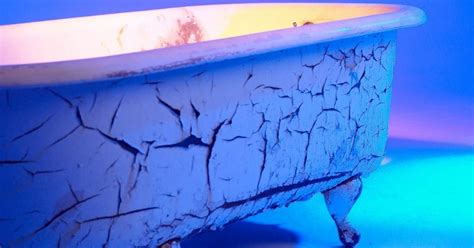 Do Acrylic Bathtubs Crack