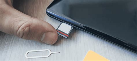 Do Apple Iphones Have Sim Cards