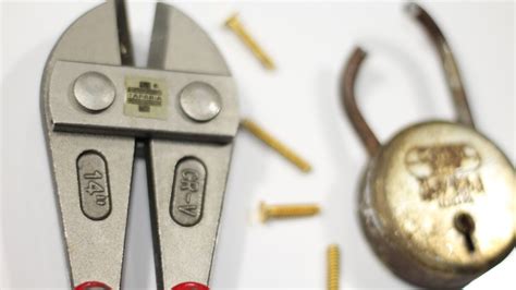 Do Bolt Cutters Cut Padlocks