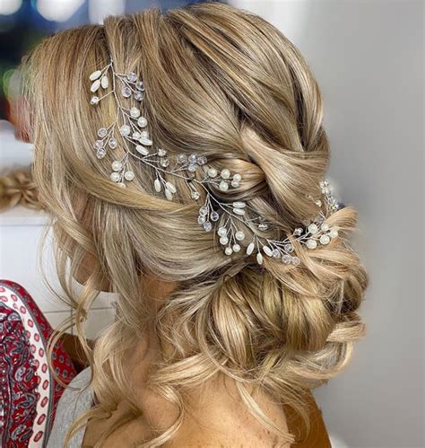 Free Do Bridesmaids Hairstyles Have To Match For New Style