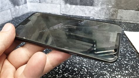 Do Cell Phone Screen Protector Crack