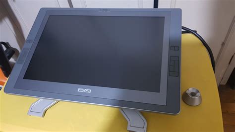 do cintiqs work on old laptops