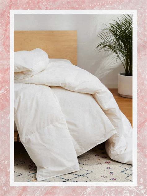 Do Down Alternative Comforters Have Feathers