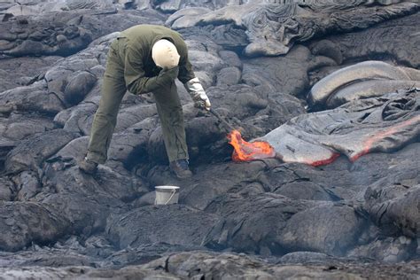 do geologists study volcanoes