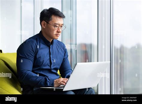 do i need a laptop to work as software developer