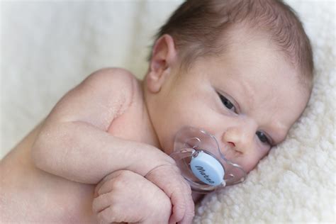 Do Newborns Need Pacifier